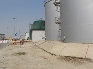 Restoration and reinforcement of the gas company's tanks in Abha